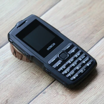 Odson Nizko Ceno mobilni telefon Twi Sim Whatsapp BT 2.0 Fotoaparat Svetilka 3.5 jack Radio rusko Tipkovnico Plastičnih Mobilni Telefon