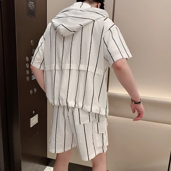 Korejski Poletne Moške Kratke Določa Moda 2020 Tanke Hooded Majica Moški + Hlače Priložnostne Svoboden Črtaste Srajce Za Moške Dva Kosa Določa 2XL