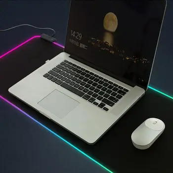 Vroče Prodajo !!! LED Tipkovnice Pad Velike Mousepad Miši Mehko Gaming Mouse Pad RGB svetlobe Oversiz Žareče 7 Barve Blazine za RAČUNALNIK/ Prenosnik