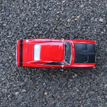 Maisto 1:24 New vroče prodaje Dodge Challenger Zlitine modela avtomobila vlivanju model avtomobila simulacije avto dekoracijo zbirka darilo igrača