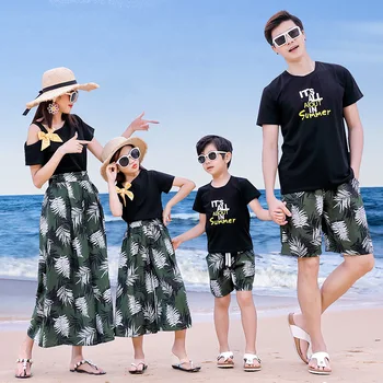 Novi Družinski obleke, oblačila za Poletje ženska, hči človeka, sina cotton Black T srajce & Beach Hlače 2pcs/kompleti družinski videz počitnice