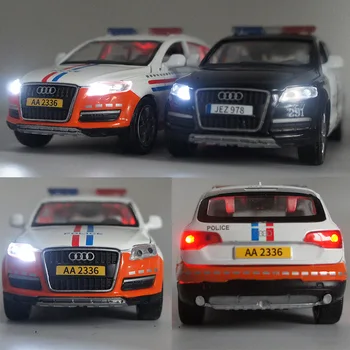 1:32 visoka simulacije Audi Q7 zlitine avto Policijski avto z zvokom in svetlobo, potegnite nazaj model igrače za otroke darila