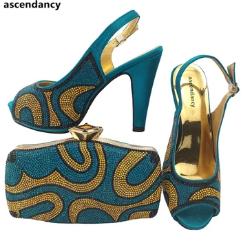 Peacock Blue Barvo Nigerijski Čevlji in Ujemanje Vrečke Prodaje V Ženske Ujemanje Čevlji in Vrečko Nastavite italijanski Čevlji z Ujemajočimi Vrečke